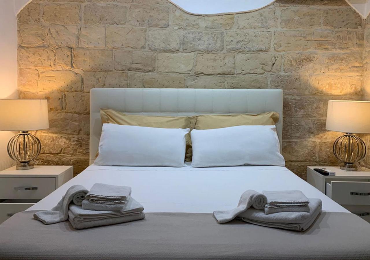 Ferrante D'Aragona rooms Lecce Exterior foto
