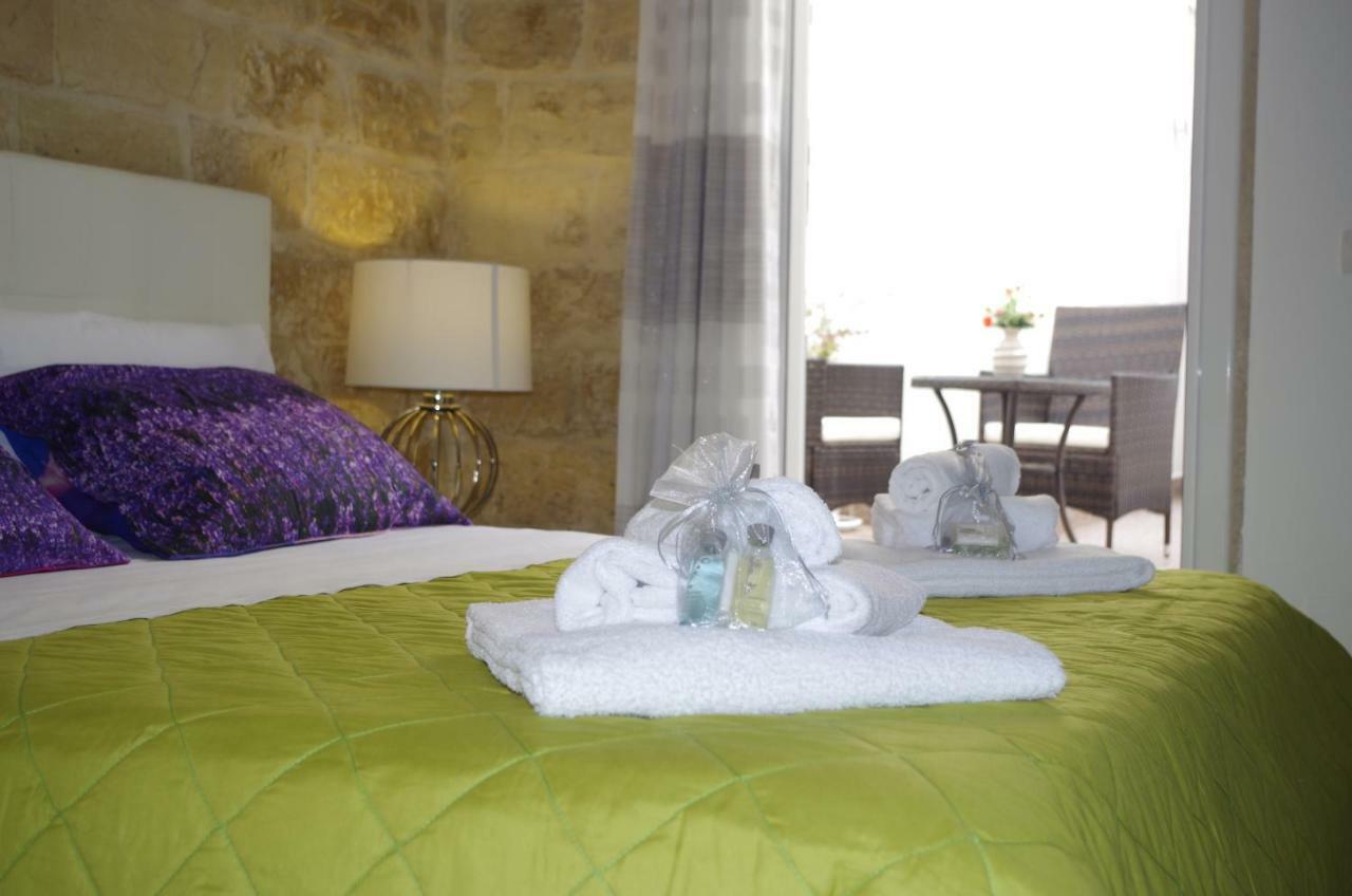 Ferrante D'Aragona rooms Lecce Exterior foto
